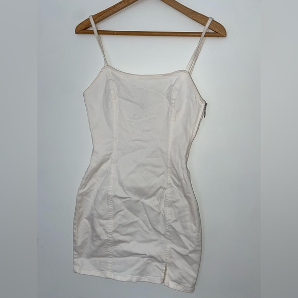 robe en jean blanche - Picture 2 of 4